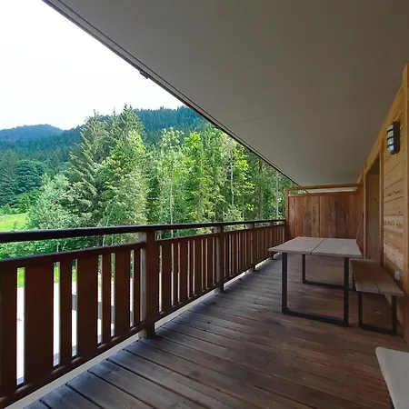 Loges De Celestin Ltb103 Nature & Mountain 4 Pers * Châtel