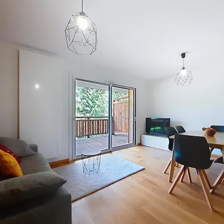 Loges De Celestin Ltb103 Nature & Mountain 4 Pers Châtel
